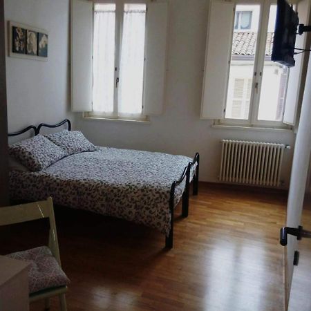 Bed and Breakfast Il Vecchio Portico Чезена Экстерьер фото